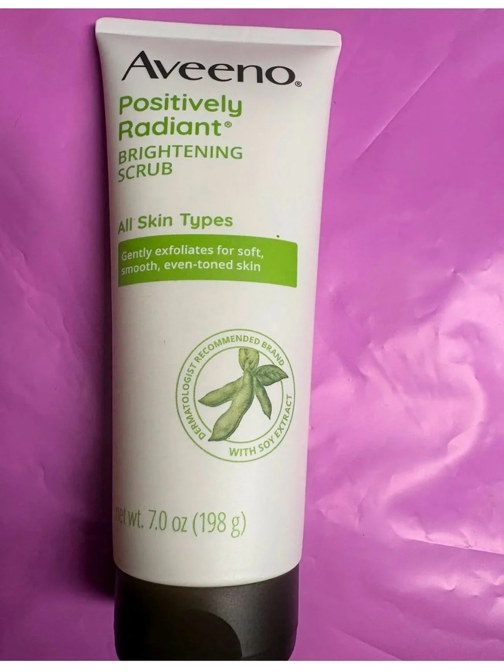Aveeno Positively Radiant Brightening Scrub - White with Green Accents